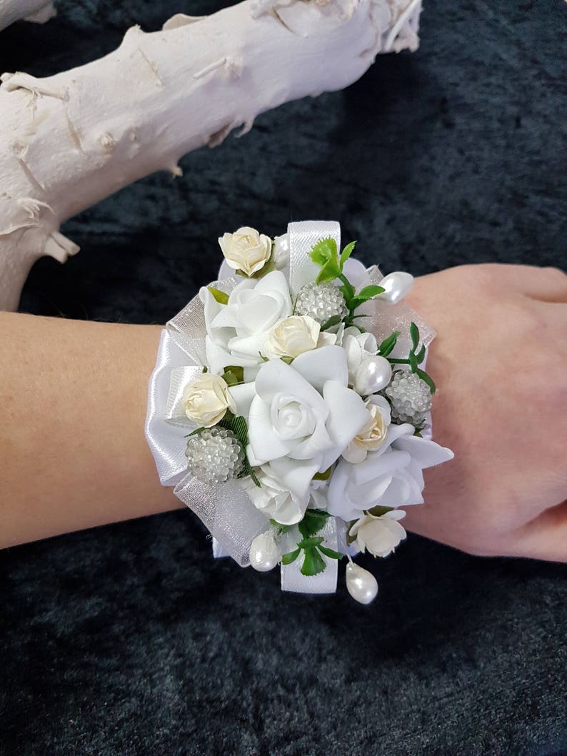 Large Wrist Corsage Flower Corsage White Flower Corsage White Wedding Corsage Flower Corsage Bracelet Corsage Wristlet Corsage