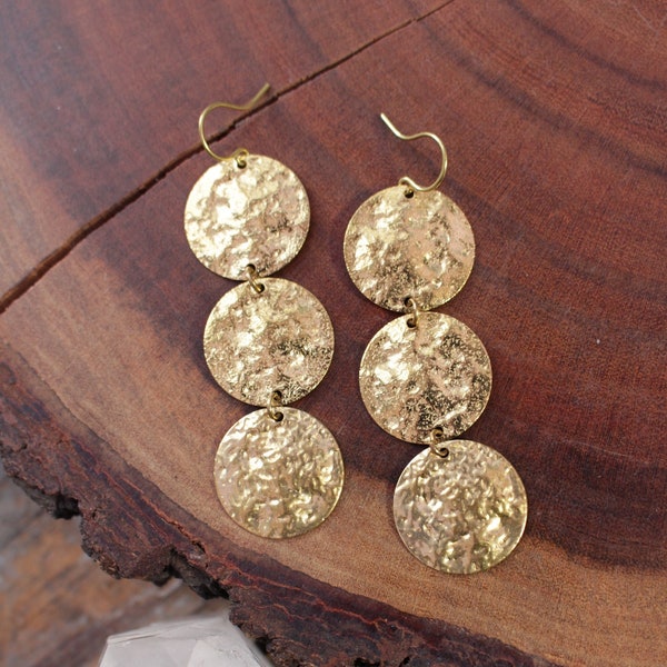 gold coin earrings // textured brass earrings // gold earrings // long statement earrings