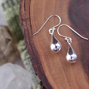 silver drops, sterling silver drop earrings, raindrop, teardrop, dangle, sterling silver earrings