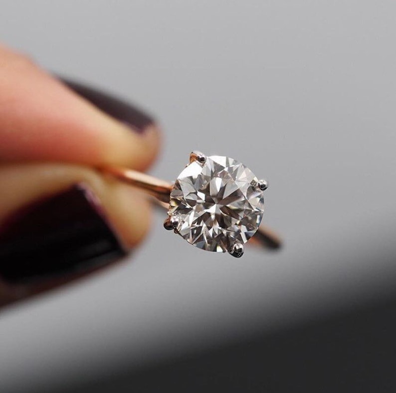 dainty engagement rings