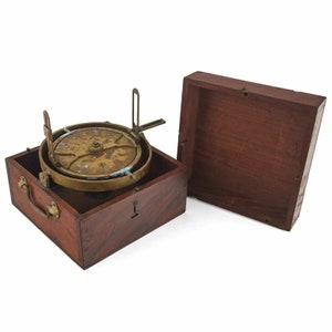 MHS Collections Online: Surveyor's compass