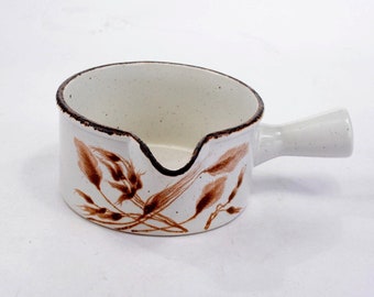 Wild Oats Stonehenge by Midwinter Gravy bowl/dish made in England