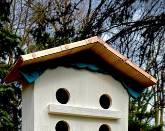 Hermosa casa para pájaros familiar para 8