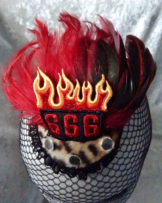 Red Feather /& Tinsel Hair Clip Womens White Black Burlesque Clips Fancy Dress