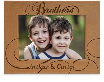 PERSONALIZED - Brothers Scrolls Engraved Picture Frame. Best Brothers Ever, Birthday, Christmas, Wedding, Siblings, Photo, Best Friend Gift