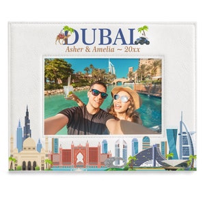 PERSONALIZED - Dubai Picture Frame. Family Vacation, Couple Vacation, Wedding, Anniversary, Honeymoon, Engagement Gift. Wedding Photo.