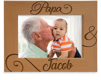 PERSONALIZED -  Papa & Me Engraved Picture Frame. Best Papa Ever, 1st Time Grandpa, Papa, Grandfather, Grandparent's Day, Father's Day Gift