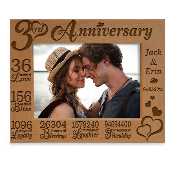 PERSONALIZED-3rd Anniversary Picture Frame. Three Years Leather Anniversary, Marriage Gift for Couple, Girlfriend And Boyfriend Anniversary