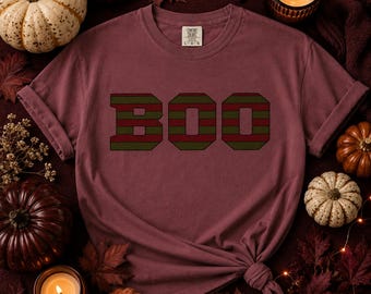 Camiseta Nightmare Stripes / Camiseta retro de terror BOO para Halloween / Camiseta gráfica de la temporada espeluznante / Camiseta vintage de Halloween / Camiseta Comfort Colors para otoño