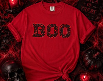Camiseta Blood Red Bats Boo, Camiseta con estampado de murciélagos, Camiseta gótica de Halloween, Camiseta de temporada espeluznante, Camiseta Comfort Colors de otoño, Regalo para amantes del terror