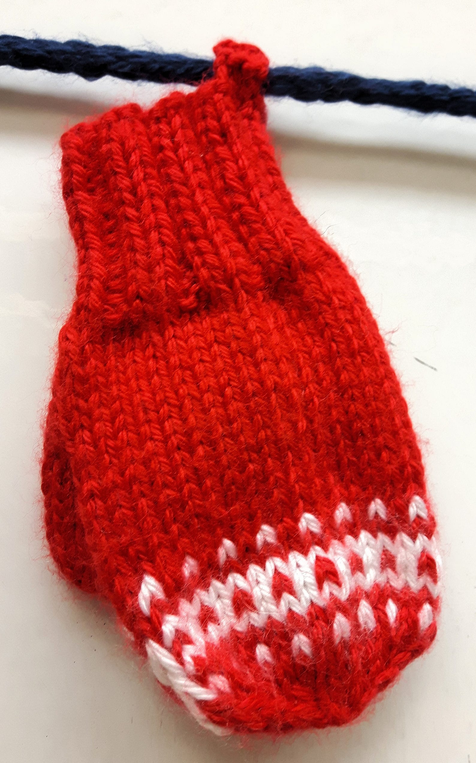 Handknit Holiday Garland Knit Mitten Garland Knit Advent Etsy Canada