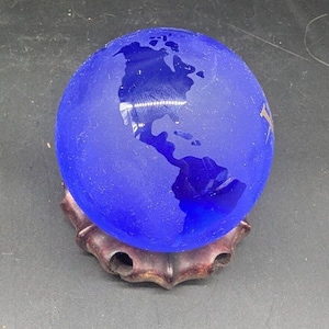 3&quot; Blue Frosted World Globe Paperweight Vantage Explorations Cruises Gift