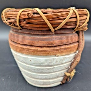 Mexican Red Clay Terracotta Pot 5″ – Rustic Netting Detail Flower Planter – Handmade Barro Rojo Folk Art Decor