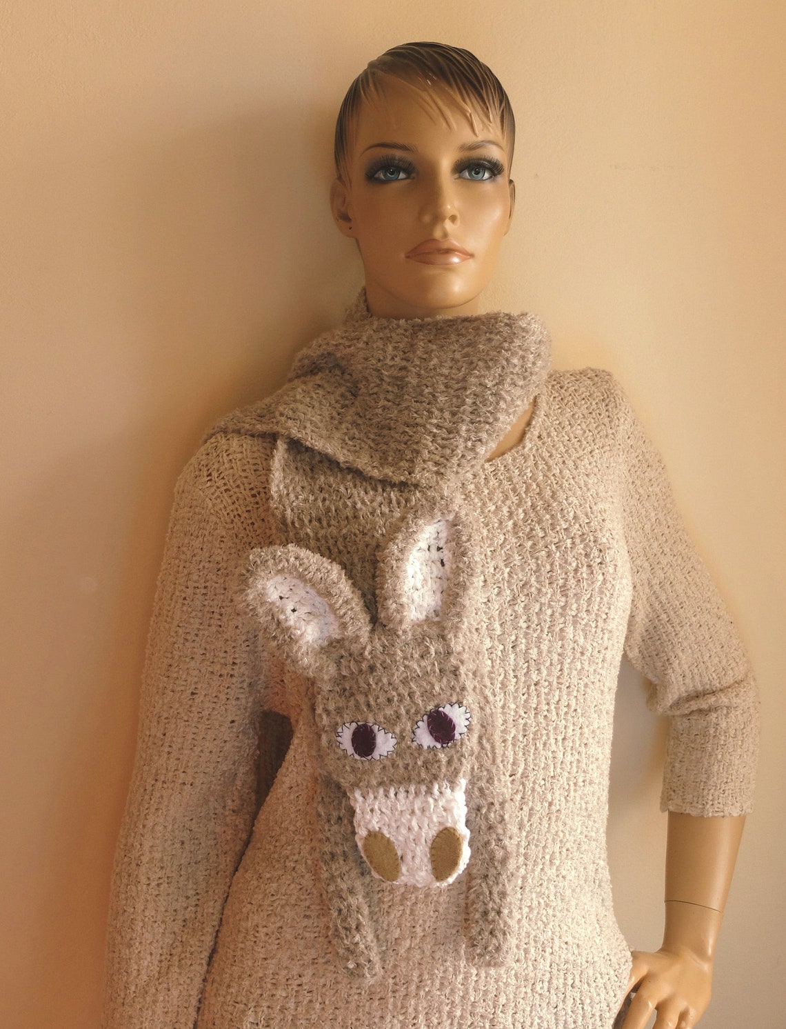 Crochet donkey scarf Beige burro Animal scarf Soft eeyore Etsy