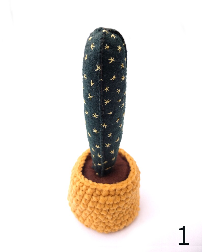 Felt Cacti in Crochet Pot, Fake Plant, Small Succulent, Miniature Cactus, Desk Decor, Kids Room, Gardener Gift, Artificial Flower image 6
