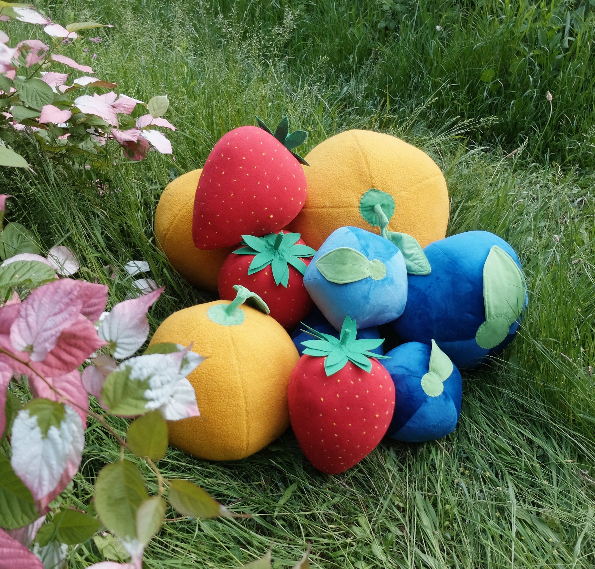 pimelu 3D Fruit Pillow - Soft Fruit Stuffed Cushions Plush Toy, Fruit Plush Doll Gifts Decoration Gift, Sleeping Comfort Pillow Soft Toys f 並行輸入品 Gatuida Fruit Pillow, Round Fruit Pillows Stuffed Throw Pillows 3D  Decorative Floor Cushions Chair Seat Seat Cushions