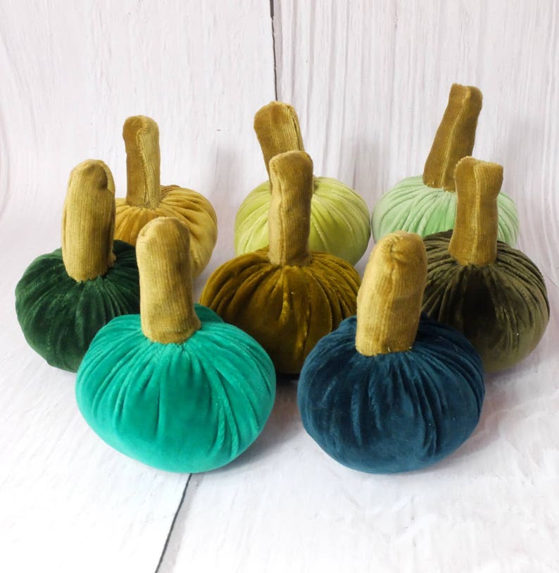 Thanksgiving Table Velvet Pumpkins Green Set Halloween Decor Green Lovers Vintage Centerpiece Autumn Ornament Shabby Chic Fall Harvest Gift