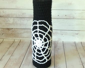 Halloween Wine Decoration, Halloween Party, Housewarming Gift, Crochet Spiderweb, Table Decoration, Table Centerpiece, Crochet Bottle Cover