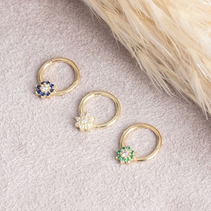 Tiny 16 Gauge 14k Rose massif, jaune, or blanc, multicolore coupe ronde CZ Snowflake Figure charnière cerceau Clicker boucle d’oreille