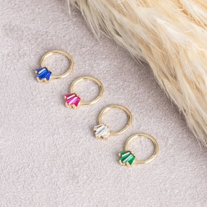 Tiny 16 Gauge 14k Rose massif, jaune, or blanc, trapèze coupé CZ charnière cerceau clicker boucle d’oreille