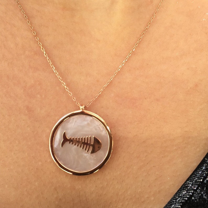 Dainty Rose Gold Plated Fishbone Pendant Pisces Pendant Gifts for Mom Rose Gold Necklace Pisces Necklace Mother of Pearl Necklace