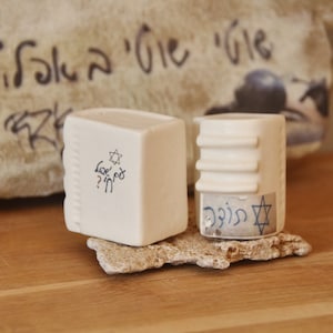 Ceramic Salt & Pepper shakers, Bauhaus TLV ceramic miniature hous, Tel-Aviv souvenir, Made in Israel, Made in Tel-Aviv, Housewarming gift