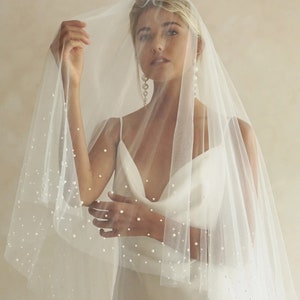 ESTELLE | Two Tier Pearl Wedding Veil