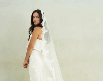 CHARLOTTE I | One tier Mantilla Wedding Veil with Lace Trim in Chapel and Cathedral Length