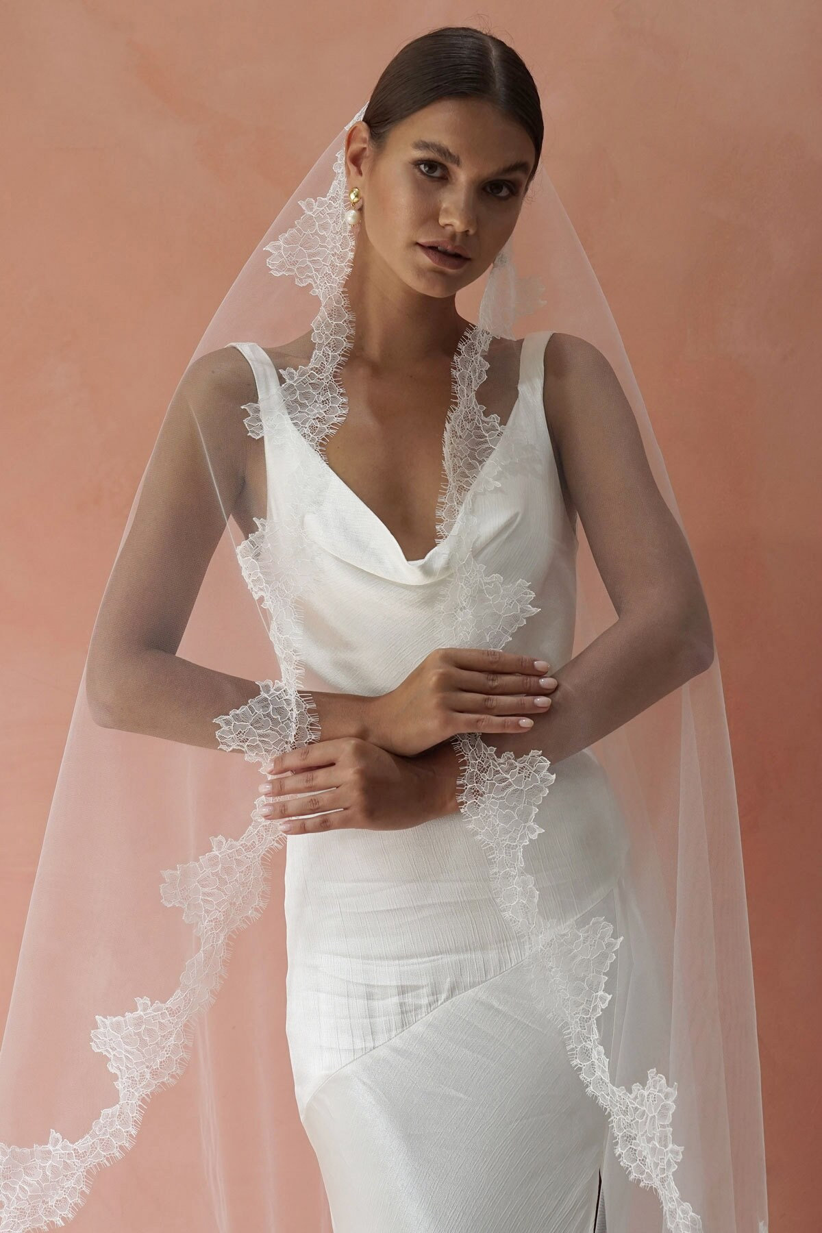 CELINE I One tier Mantilla Chantilly Lace Wedding Veil in Chapel and Cathedral Length