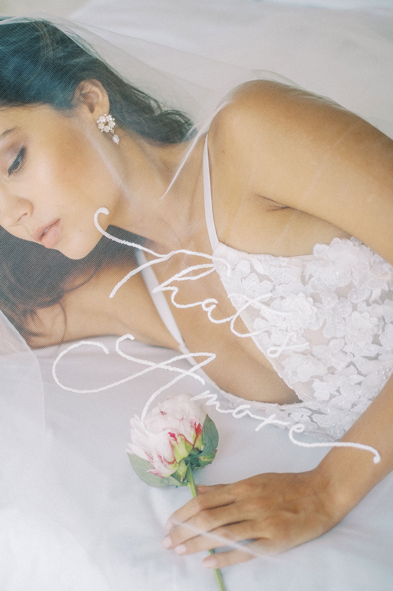 L’amore bridal veil Lauren-Elaine-Bridal-Mantilla-  main image 3