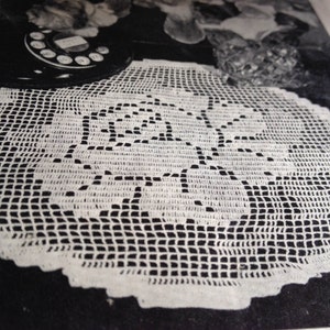 Rose o'Summer Doily Vintage Filet Crochet Pattern PDF image 1