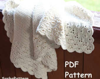 Crochet baby blanket with lacy border pattern – square baby afghan shell stitch pattern