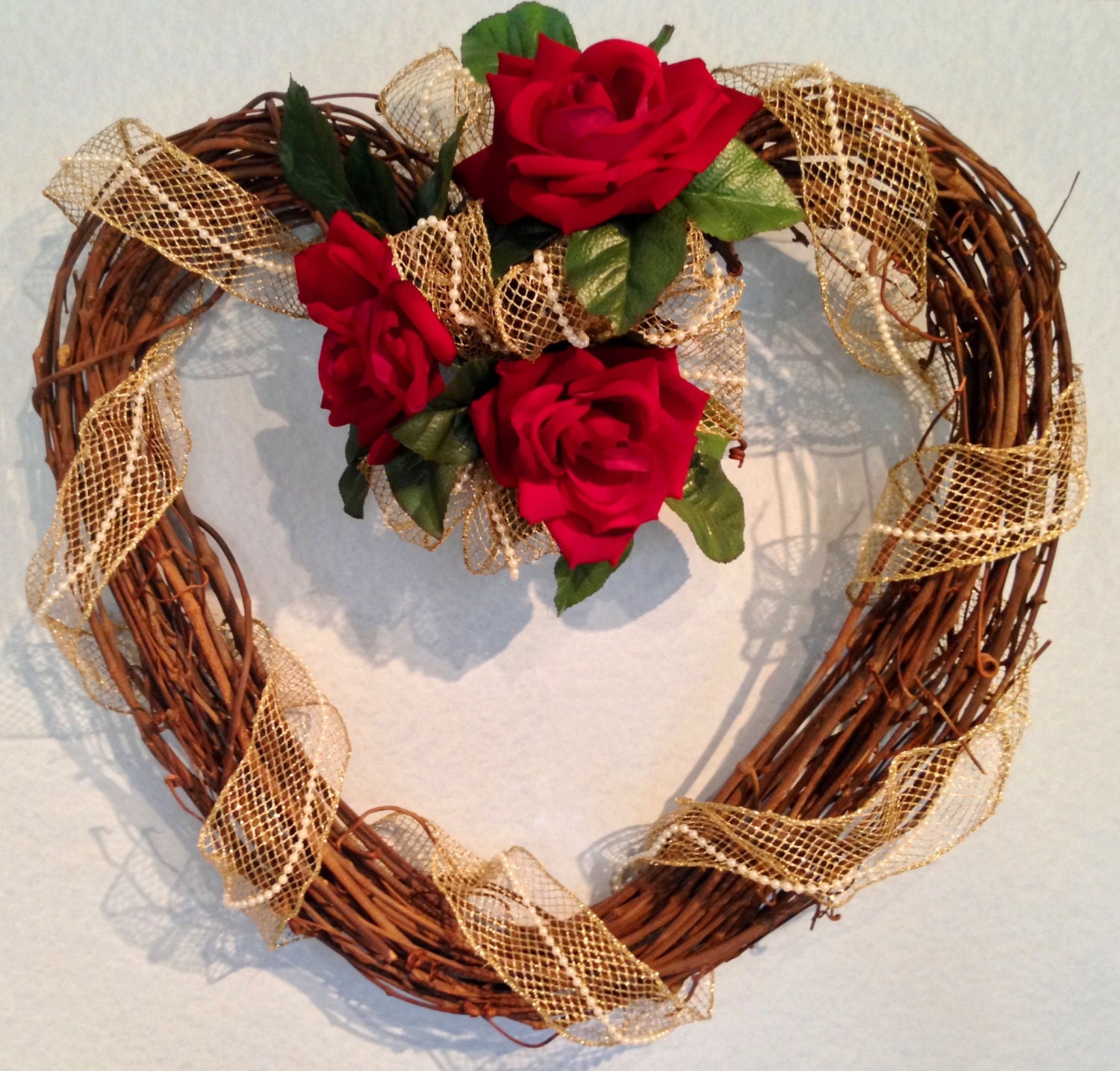 Grapevine Wreath Red Roses Adorn a Heart Shaped Grapevine Etsy