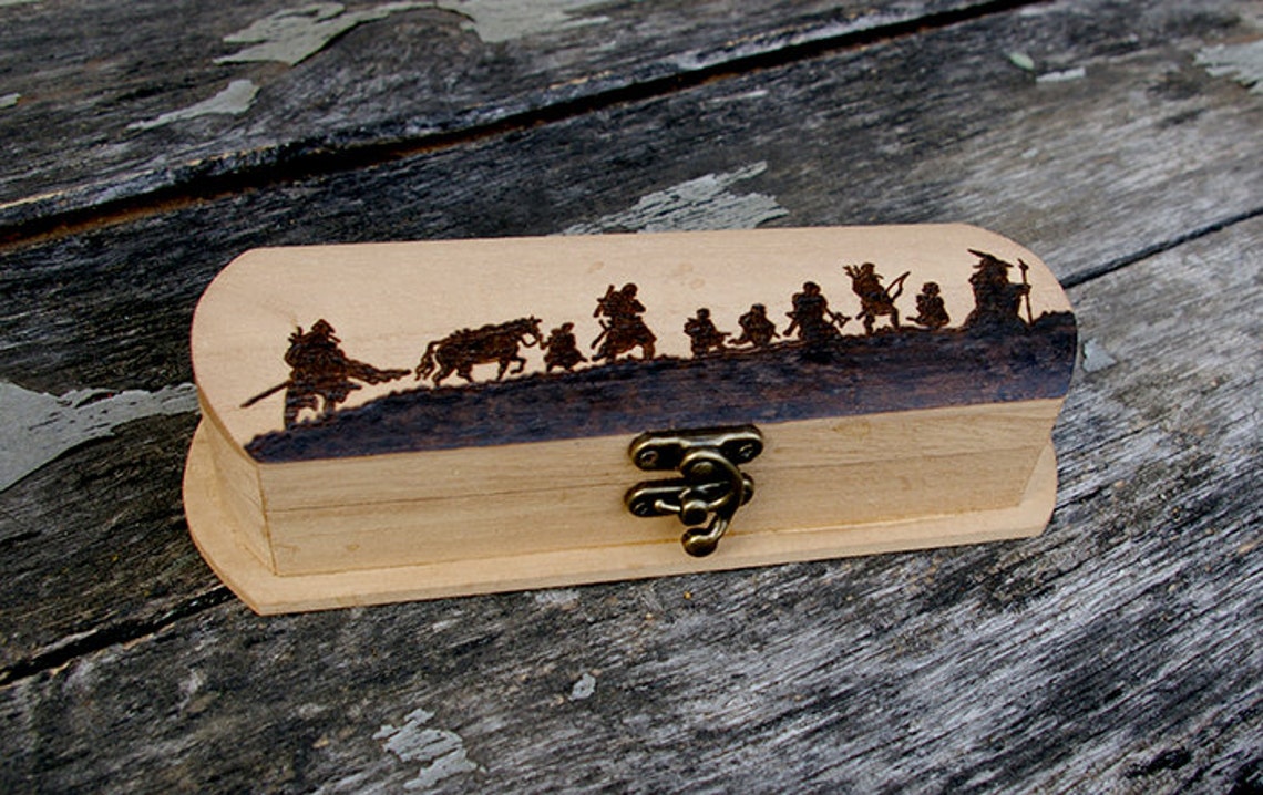 lord of the rings pen holder