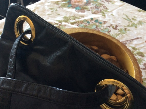 Vintage 1960's Black Leather Margolm Handbag - image 4