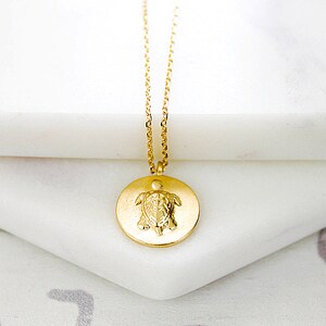 Gold Tiny Turtle in Circle Charm Necklace Turtle Pendant Necklace Bridesmaid Necklace Bridesmaid Gift Gifts for Friends image 4
