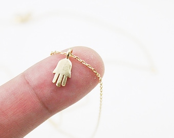 Tiny Hamsa Pendant Necklace Simple and Modern Everyday Necklace Dainty Necklace