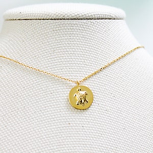 Gold Tiny Turtle in Circle Charm Necklace Turtle Pendant Necklace Bridesmaid Necklace Bridesmaid Gift Gifts for Friends image 3