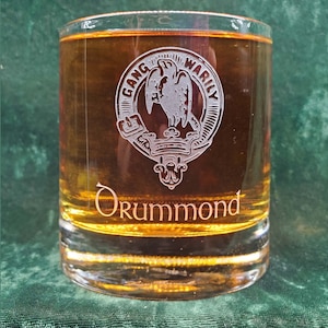 Personalized Drummond Scottish Clan Crest Crystal Whiskey Glass, can be personalized, deeply sandblasted, Scottish Gift, handmade in house