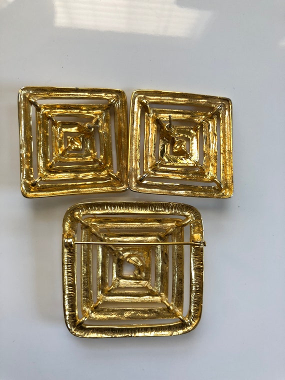 Gold-Tone "Square" Pierced Large Earrings and Lar… - image 3