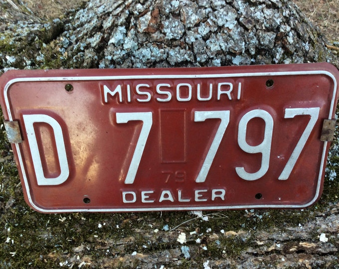 Vintage Missouri Dealer License Plate With Spring Clips Etsy
