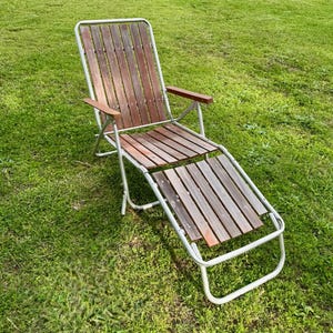 Mid-Century Folding Wood & Aluminum Lounge Chair — Vintage Outdoor Patio Chaise — Eclectic Beach Lounge