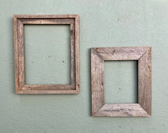 Wood Picture Frame — Rustic Barn Board Frame — Vintage Handcrafted Art Display