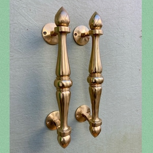 Vintage Solid Brass Door Handles: Grand Entrance Hardware