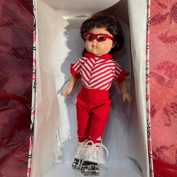 Vogue  Ginny Roller Rink 8inch vintage doll free Shipping