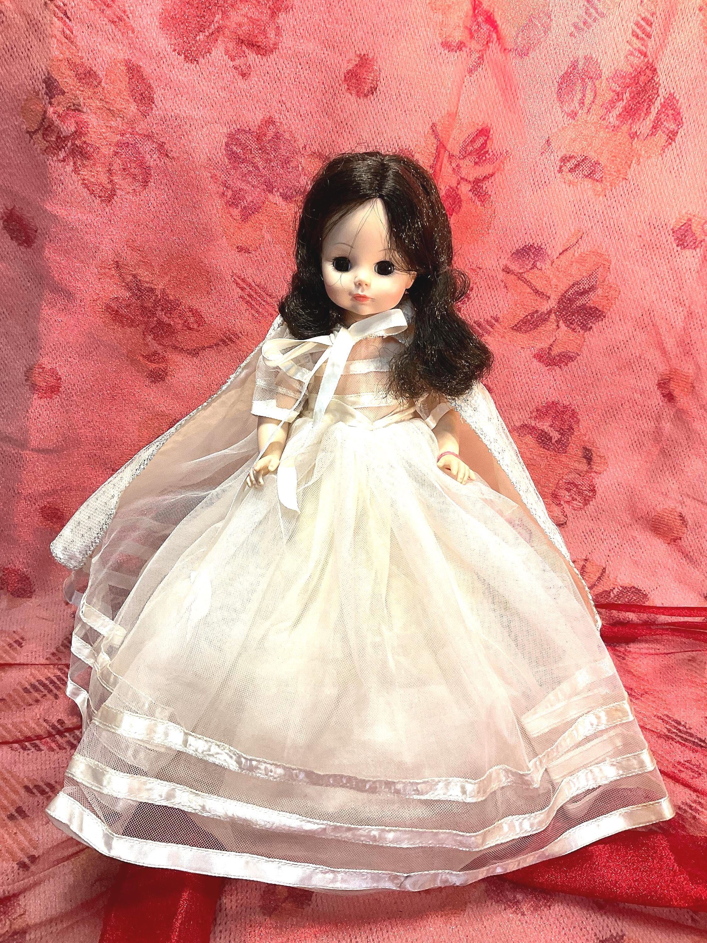 Madame Alexander Snow White - Etsy