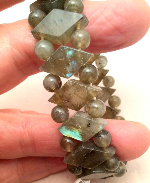 Carved Labradorite Stretch Bracelet. Green Tones, 