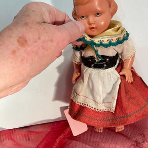 Vintage 1940s Diese Puppe Bekleidung Celluloid German Girl Doll 10" with tag, free Shipping bild 5