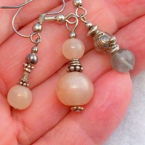 choice of 7 Grey, Cream or Peach/Pink Moonstone Earrings. Sterling Silver. free US ship