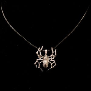 Spider Necklace, Silver Spider, Goth Necklace, Spider Jewelry, Arachnid Necklace, Halloween Spiders, Halloween Pendant